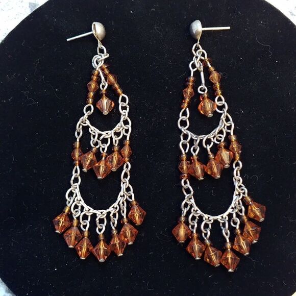 2/$20 VTG 90s Brown & Silver Chandelier Earrings - Picture 2 of 6